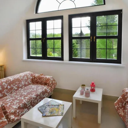 Villa With Fireplace And Private Garden *