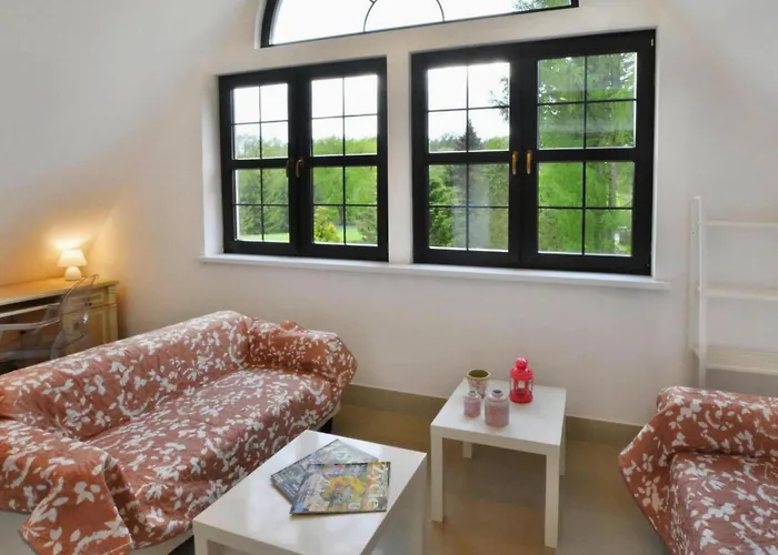 Villa With Fireplace And Private Garden *